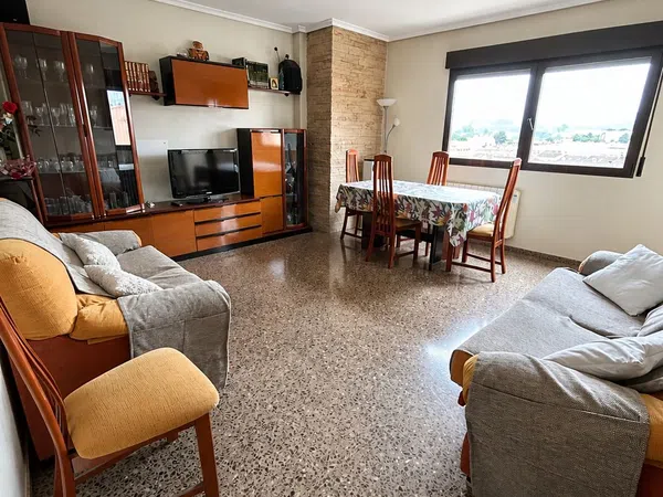 Piso en Avenida del País Valencià, 87 - Foto 1