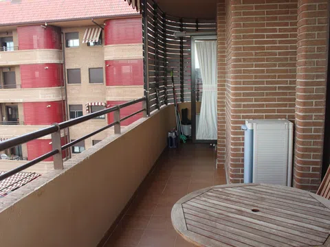 Piso en calle Rosa Chacel, 9