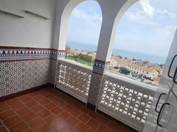 Piso en calle Julio Romero de Torres, 1 - Foto 2