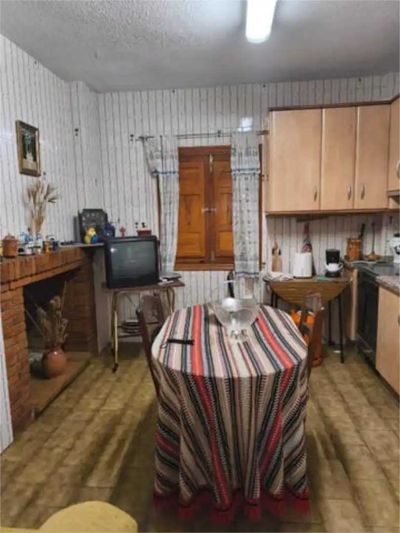 Chalet en barrio - Foto 4