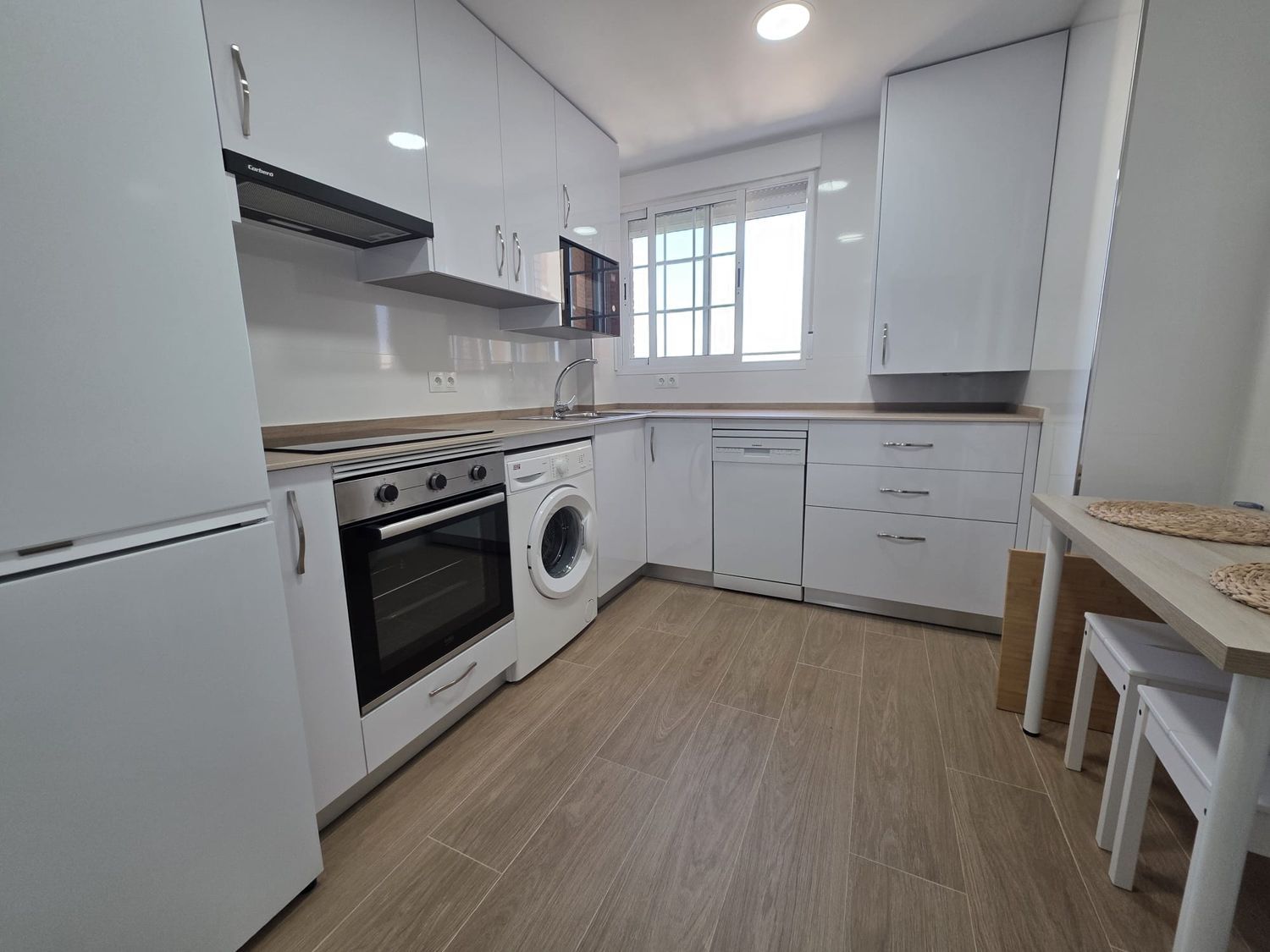 Piso en Plaza Valentin Ortigosa, 3, Los Guindos - Parque Mediterráneo - Santa Paula - Foto 7