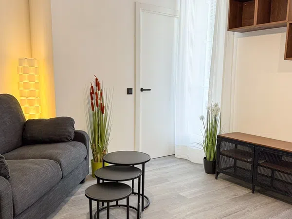 Estudio en calle de Vital Aza, 38 - Foto 1