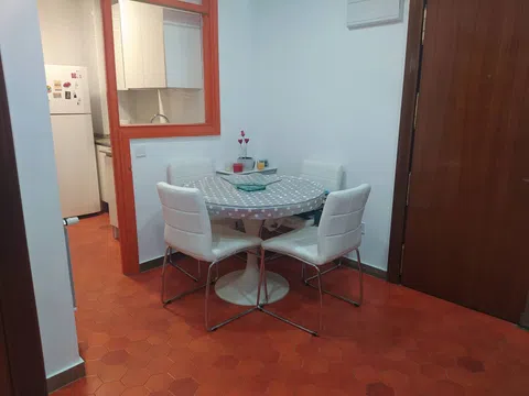 Piso en calle de Atocha, 81