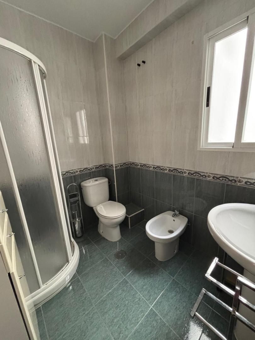 Piso en  Calle Pedro Antonio de Alarcón 64 - Foto 6