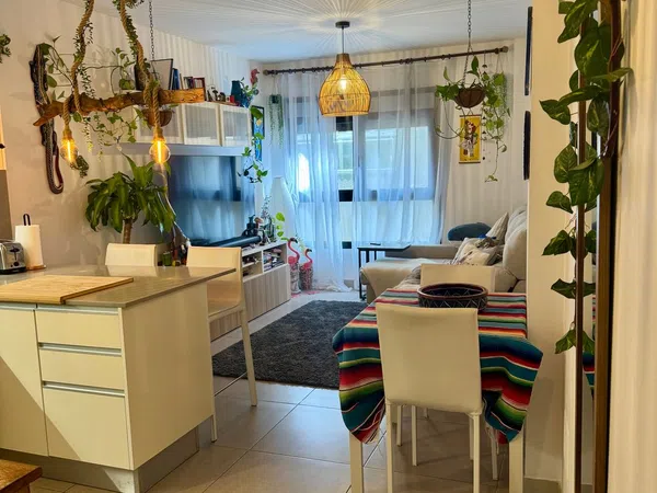 Piso en calle Secretario Padilla, 74