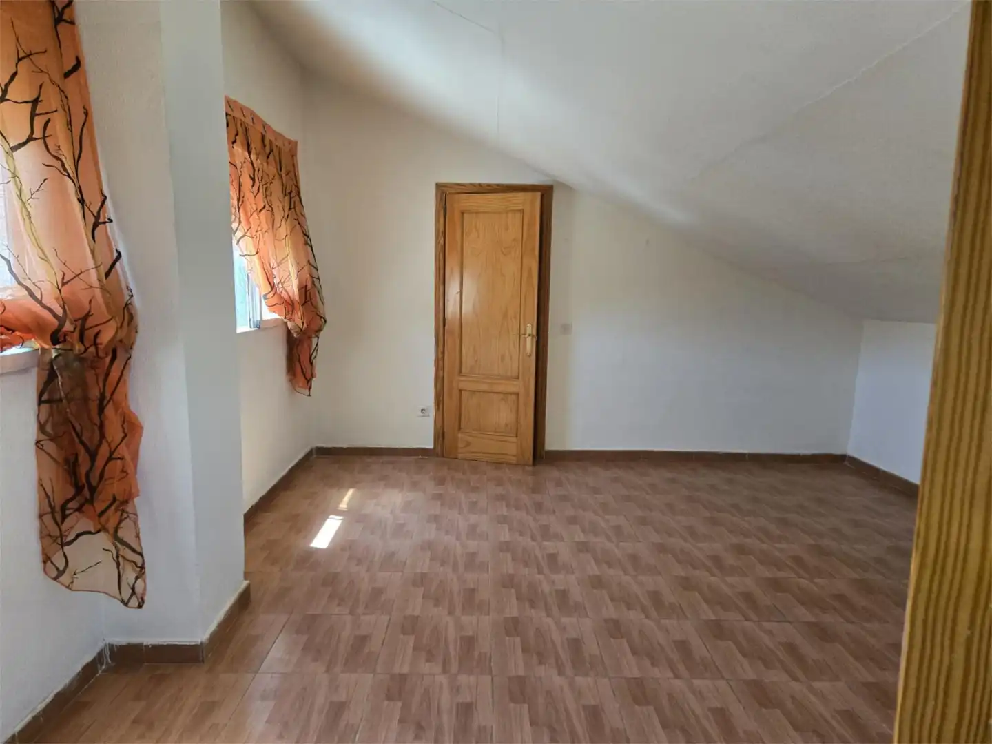 Chalet en  Avenida del Río Gallo 53 - Foto 8