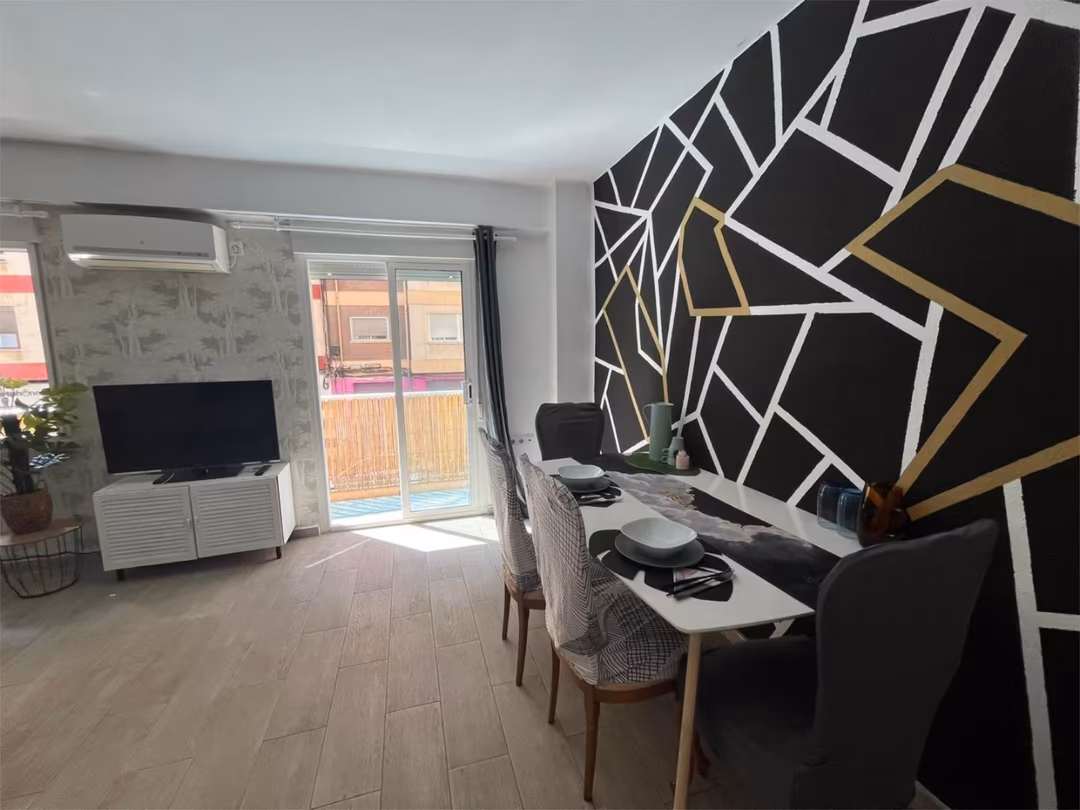 Piso en  Carrer de la Dama d'Elx 14 - Foto 4