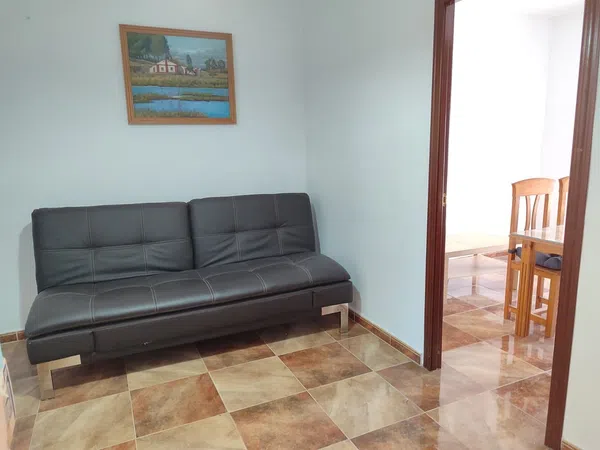 Chalet pareado en Camas - Foto 2