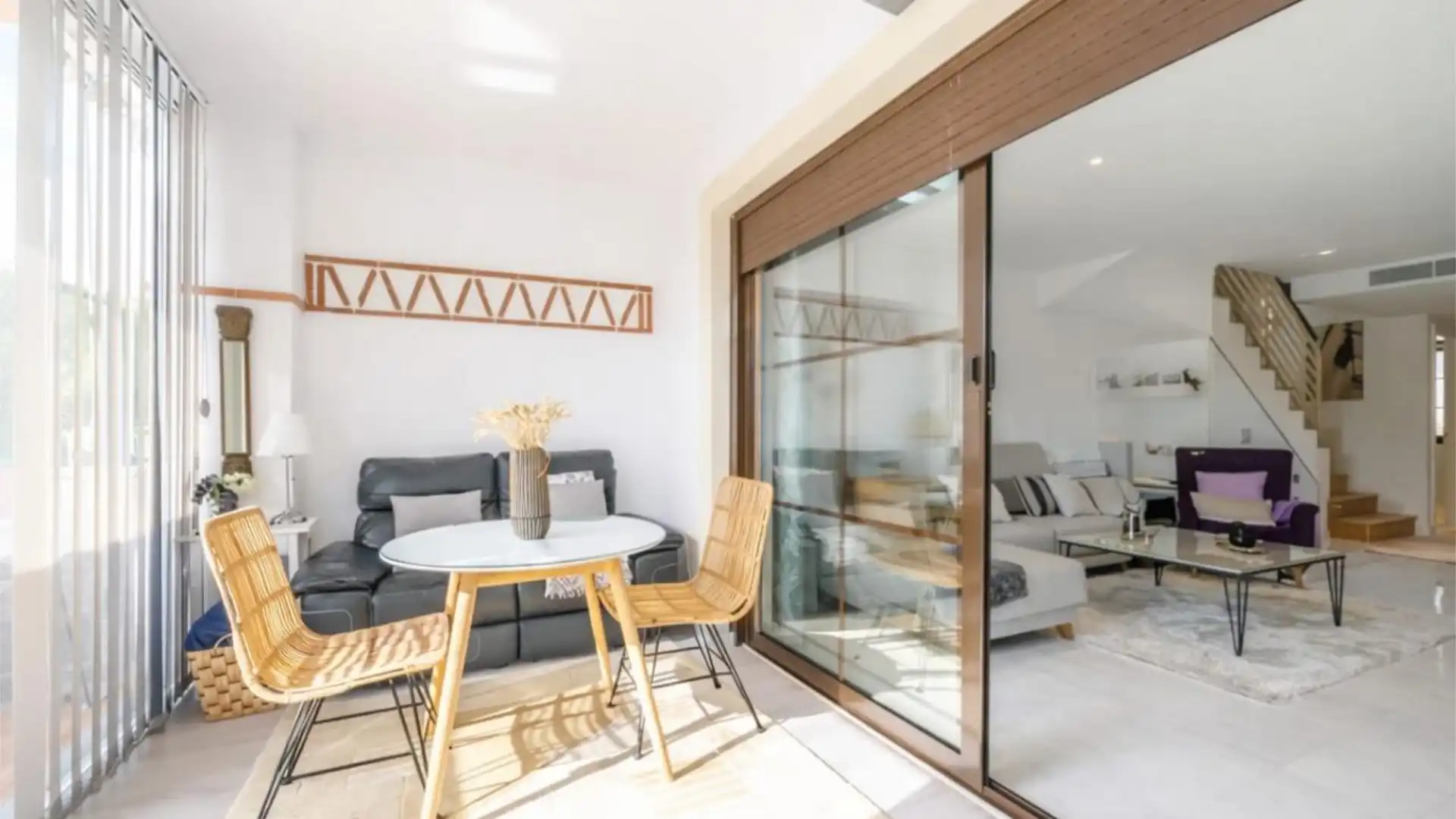 Casa adosada en  Carrer Lisboa 5 - Foto 6