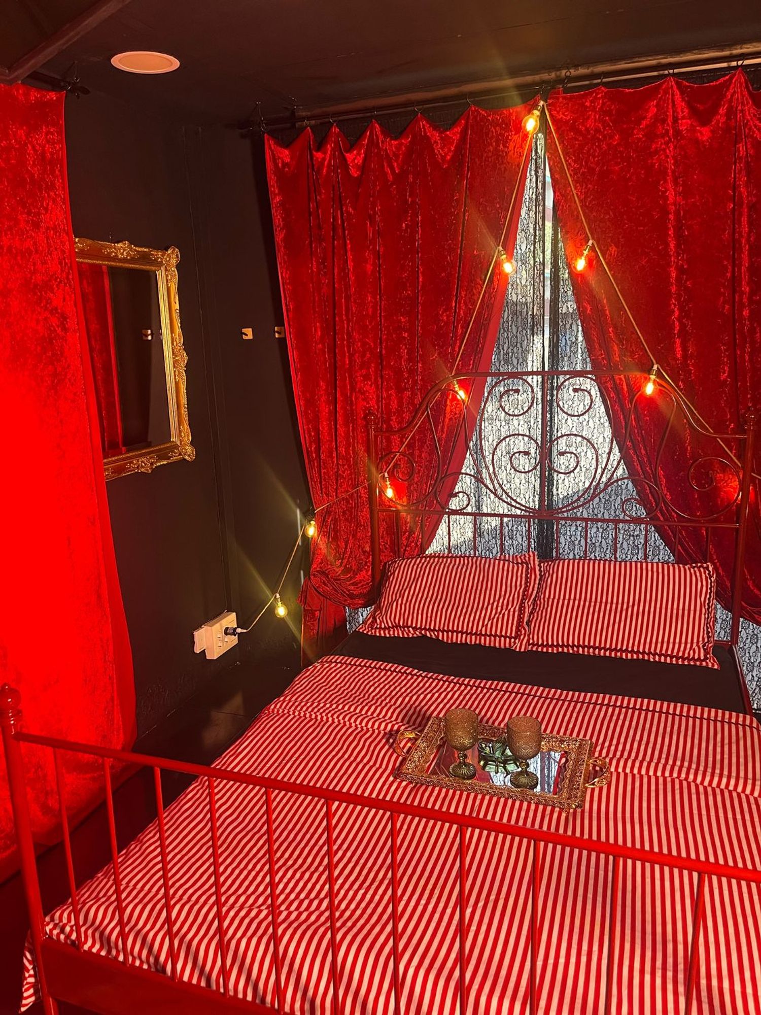 Estudio en calle d'Enric Casanovas, 8 - Foto 1