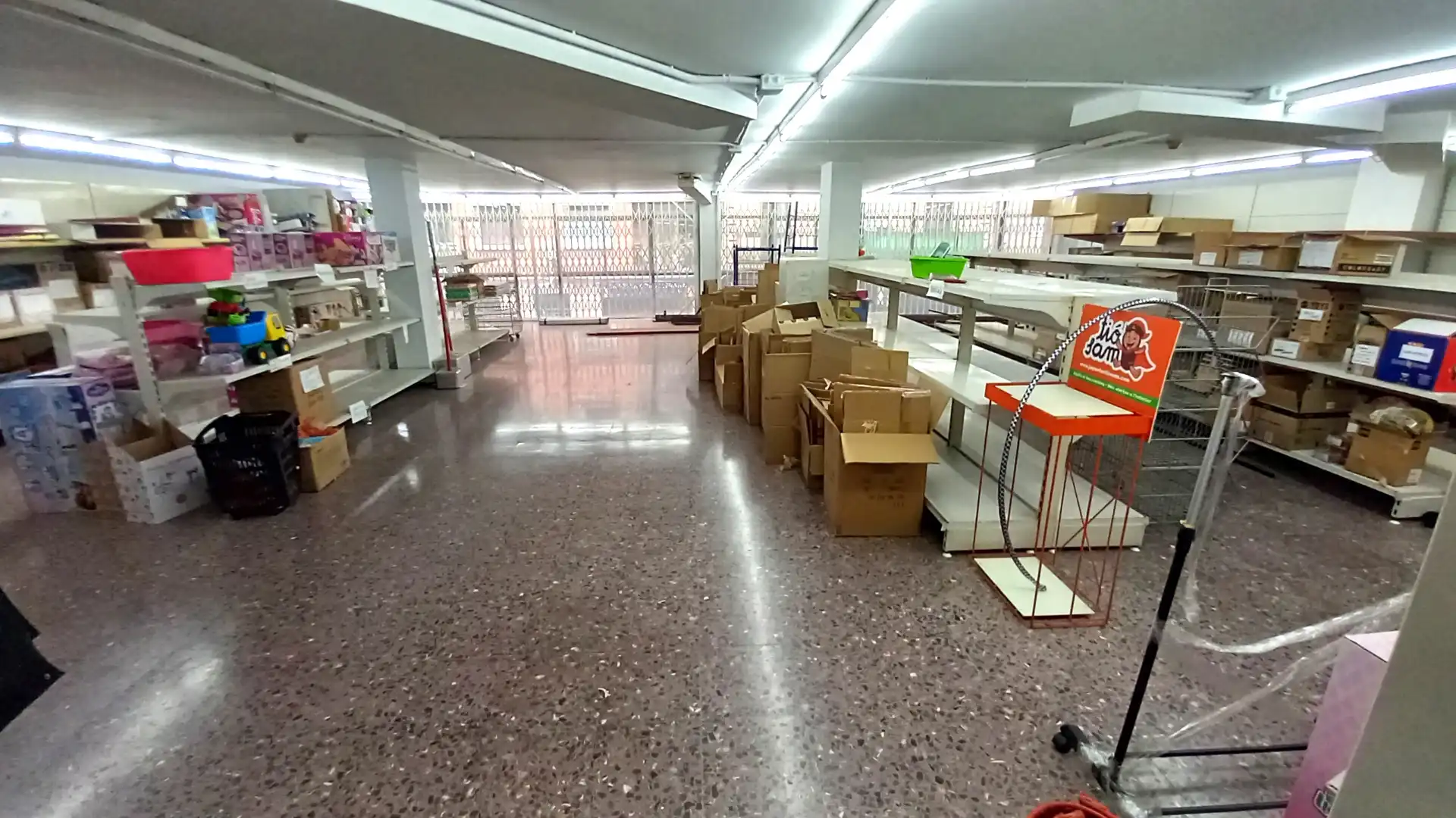 Local comercial en  Carrer Occident - Foto 11