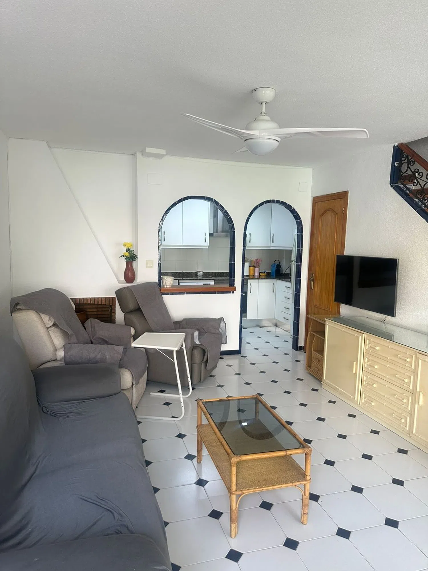 Chalet adosado en avenida Santiago Bernabéu, 78 - Foto 2