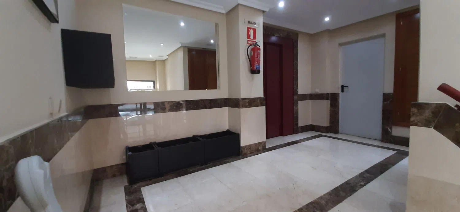 Piso en calle de la Laguna, 14 - Foto 6