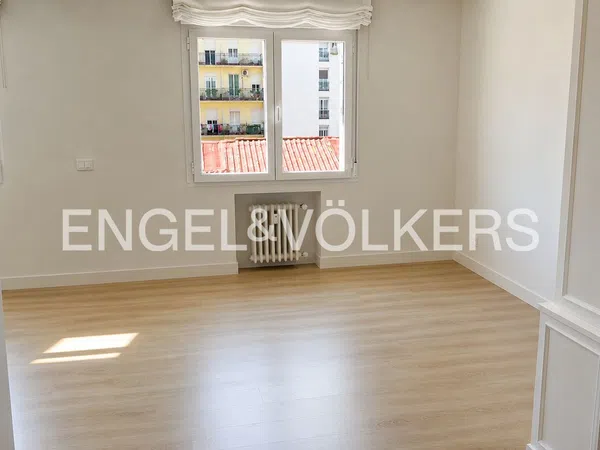 Piso en Calle de Meléndez Valdés, Gaztambide - Foto 2