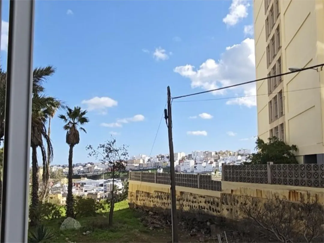 Piso en  Calle Farmacéutico Miguel Padilla 2 - Foto 14