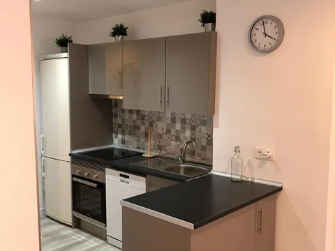 Piso en calle Horacio Lengo, 12