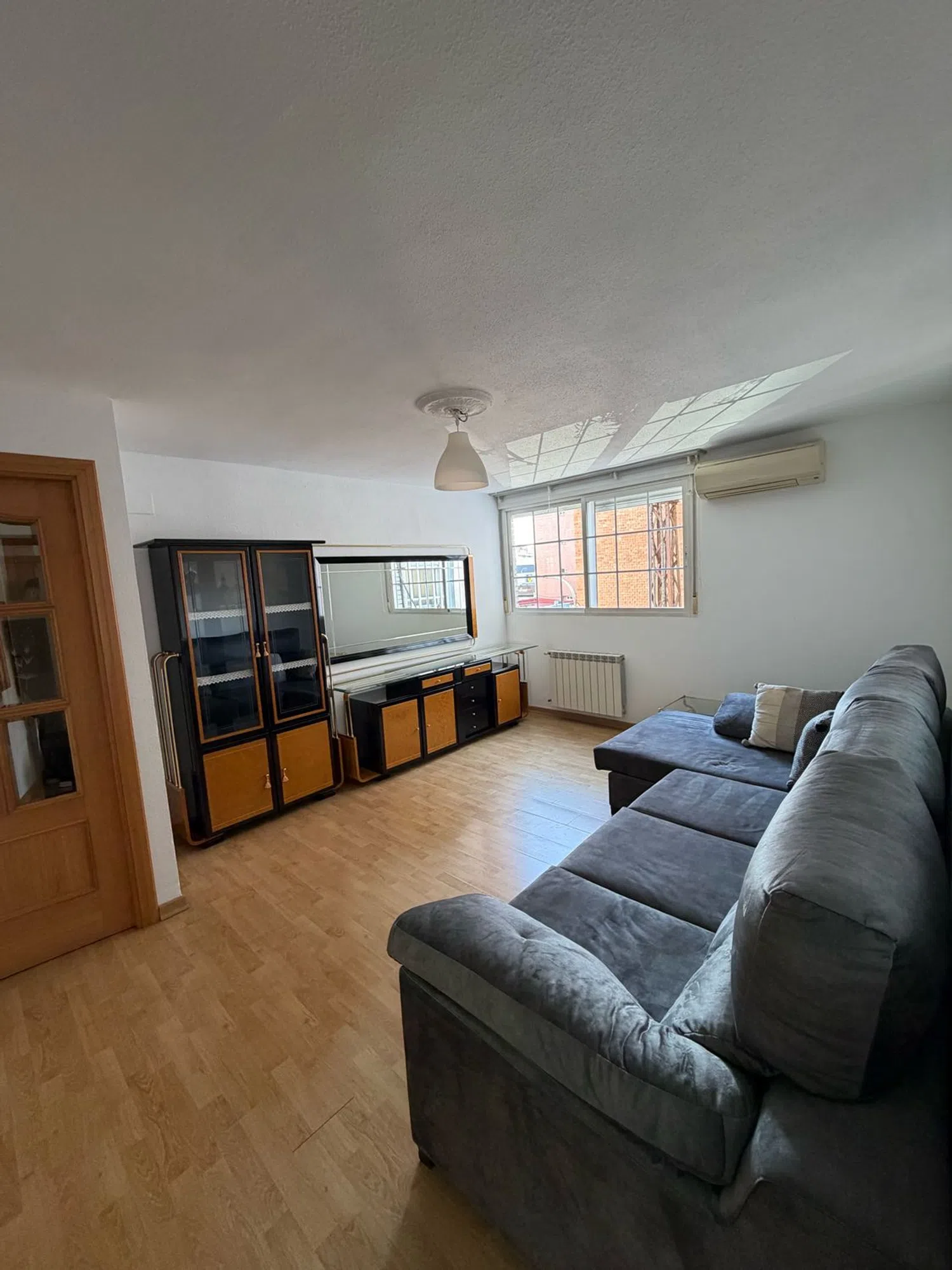 Piso en avenida del Marqués de Corbera, 26 - Foto 4