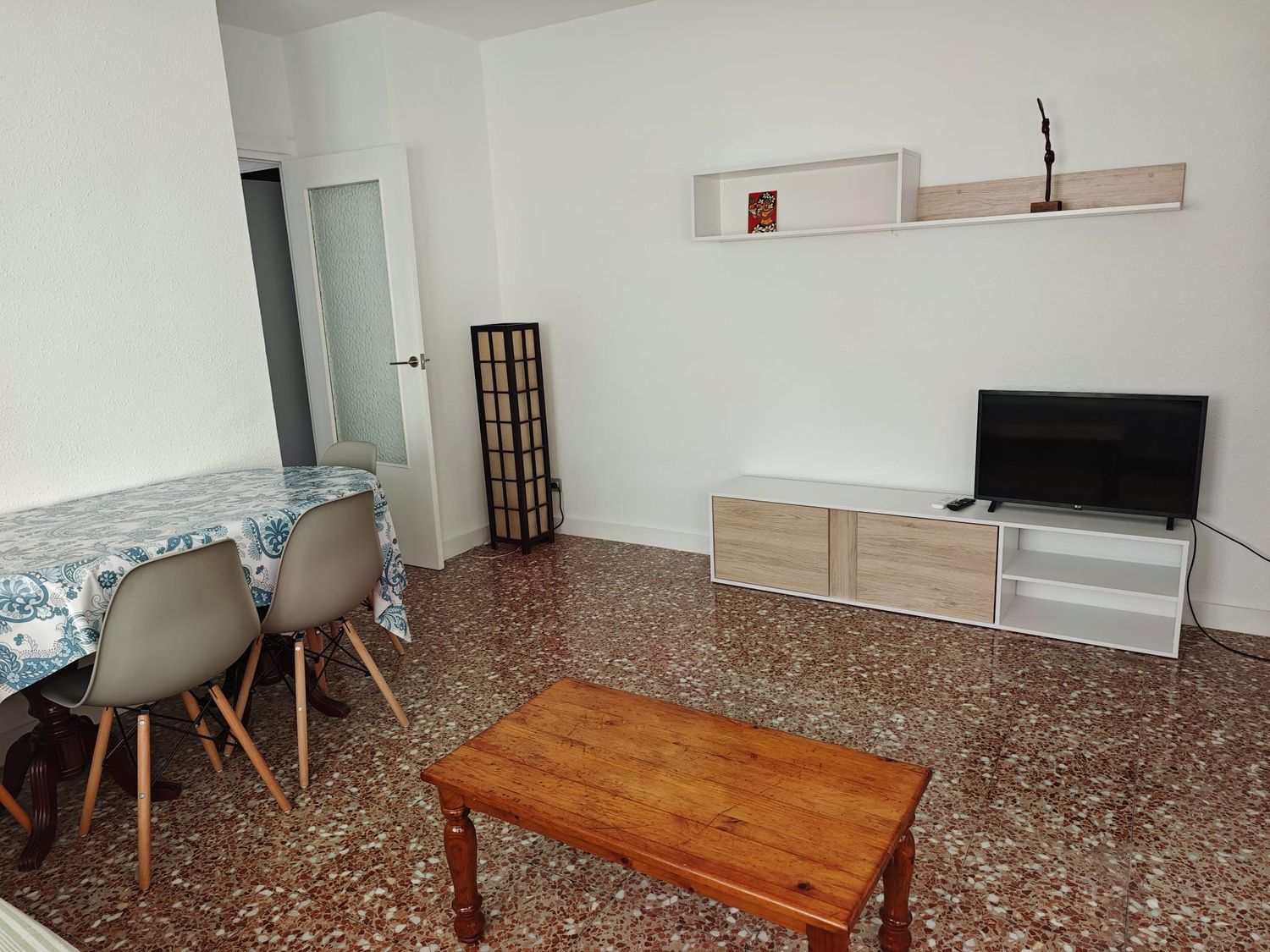 Piso en Calle Gasset y Artime, 34, Carolinas Altas - Foto 3