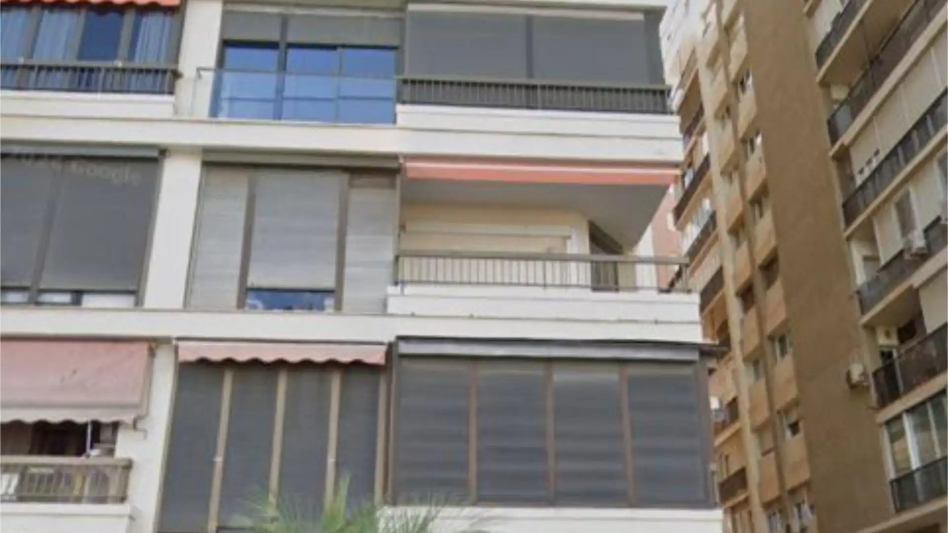 Piso en  Calle Pintor Guerrero del Castillo 2 - Foto 19