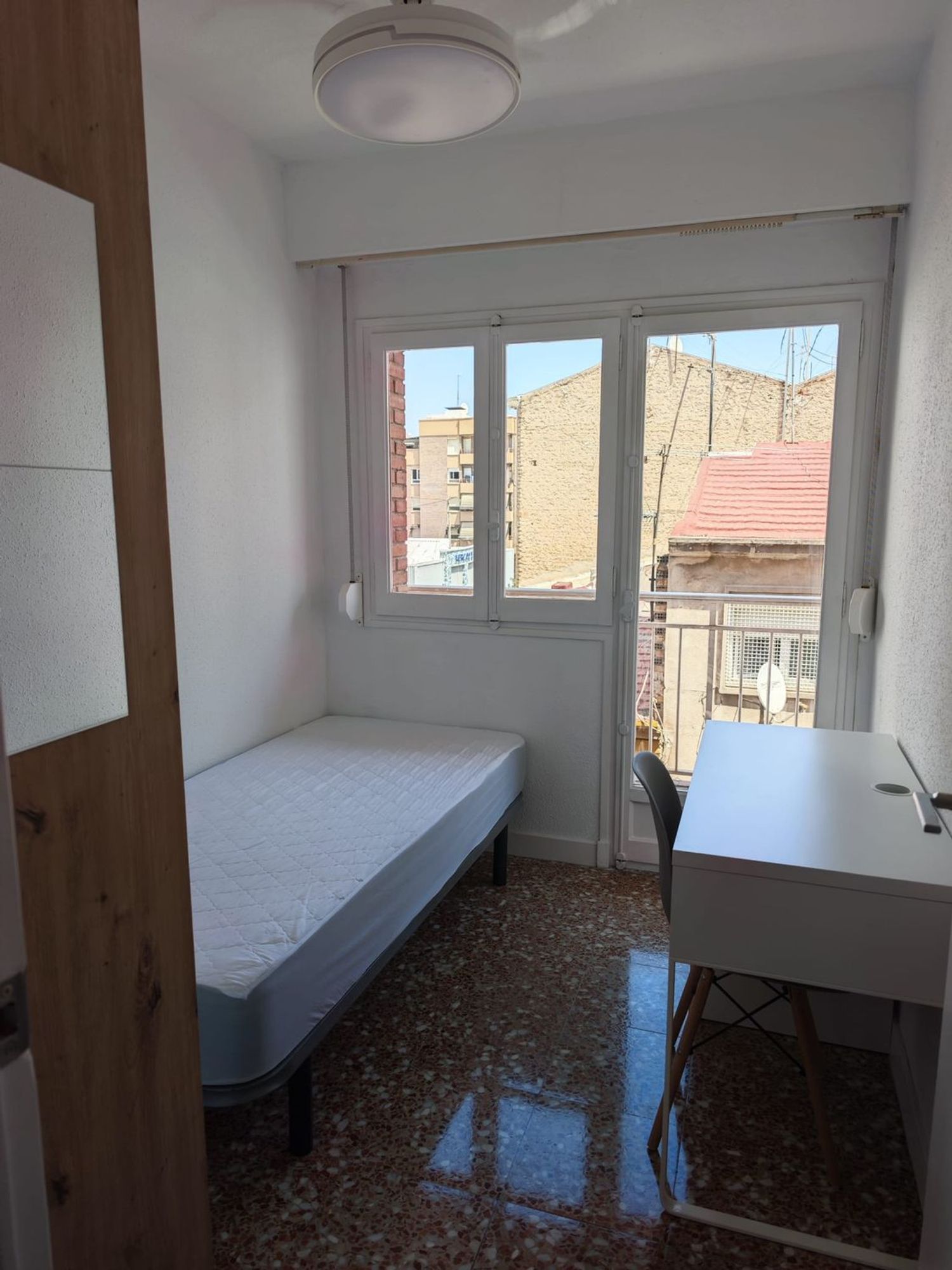 Piso en Calle Gasset y Artime, 34, Carolinas Altas - Foto 11