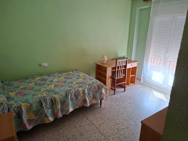 Piso en Ecuador, 16, Capuchinos-Glorieta-C. Jardín - Foto 6