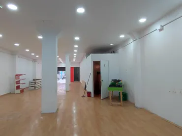 Local comercial en Sabadell - Foto 7