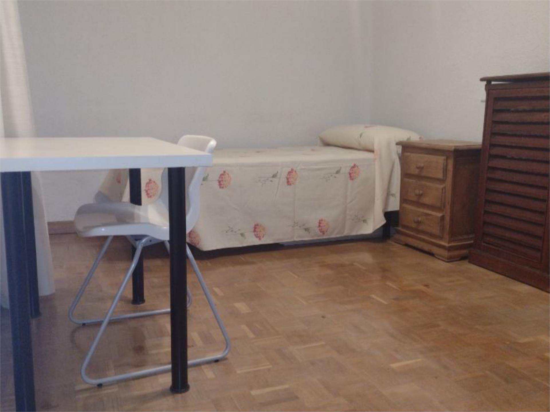 Piso en  Calle de Escosura 4 - Foto 7