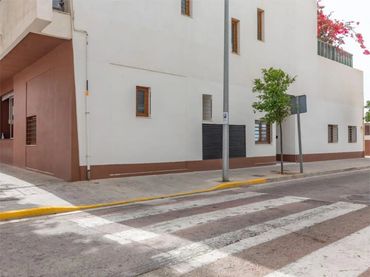 Planta baja en  Carrer de Sant Llorenç 29 - Foto 29