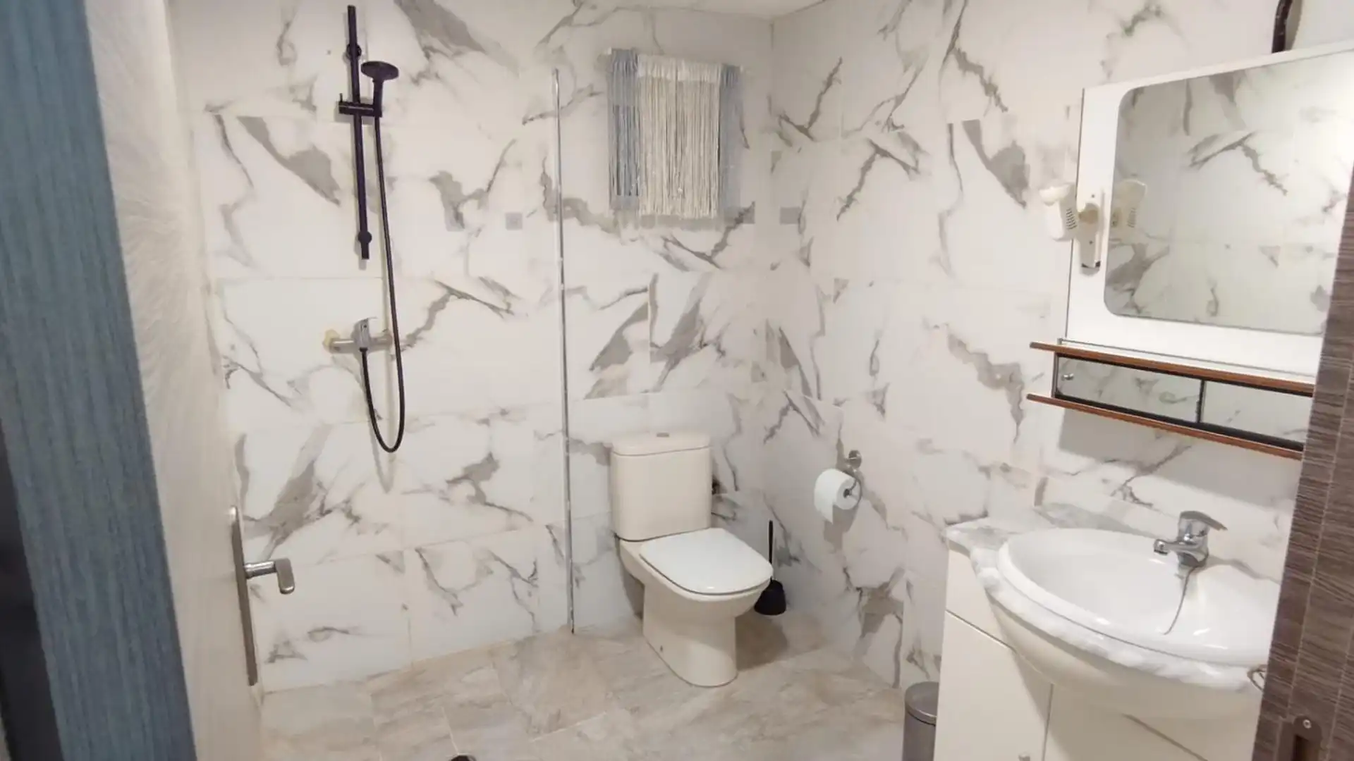 Casa adosada en  Partida Daimes 1103 - Foto 4