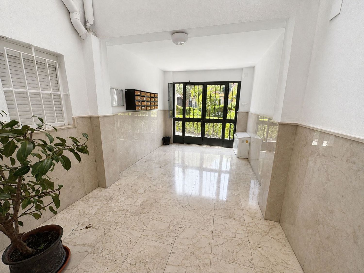 Piso en Calle Tarrasa, 222, Huerta de la Reina - Foto 29