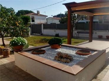 Chalet en  Carrer de Sant Pere 66 - Foto 4