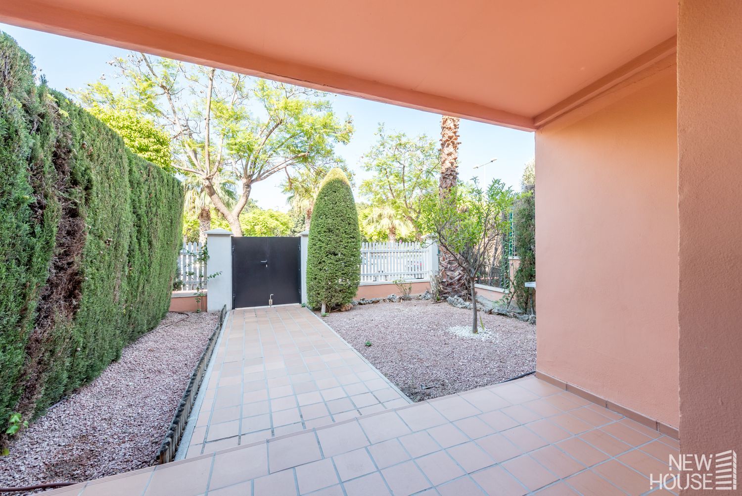 Chalet adosado en Avenida Pintor Pérez Gil, Alicante Golf - Foto 11