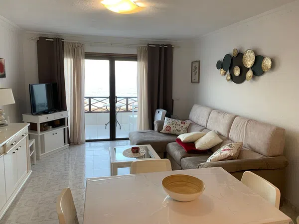 Piso en calle de la Te, 2