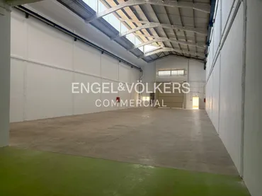 Nave Industrial en Badalona - Foto 3