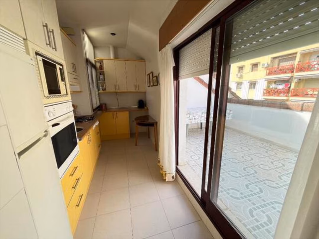 Piso en San Blas - Foto 5