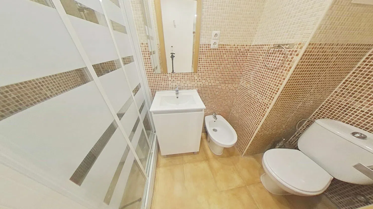 Piso en Barrio Pubilla Cases - Foto 23