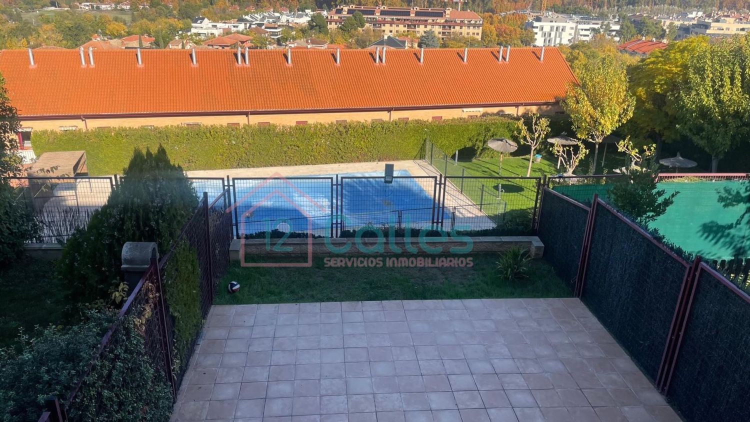 Chalet adosado en Calle Alhambra de Granada s/n, Nuevo Aranjuez-Ciudad de las Artes - Foto 39