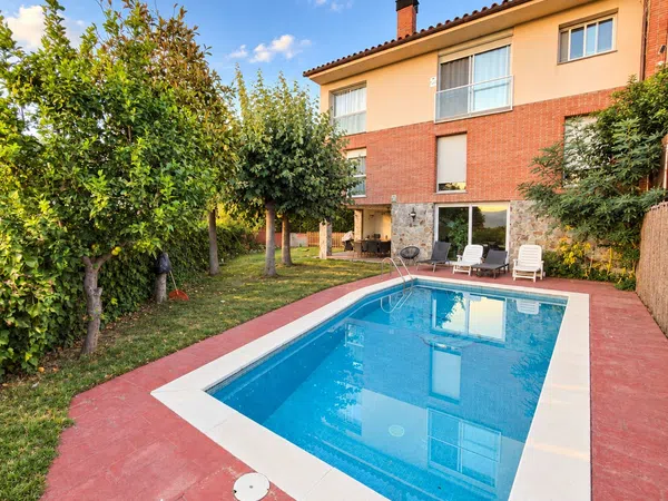 Chalet pareado en Eixample - Can Bogunya, Eixample - Can Bogunya - Foto 1