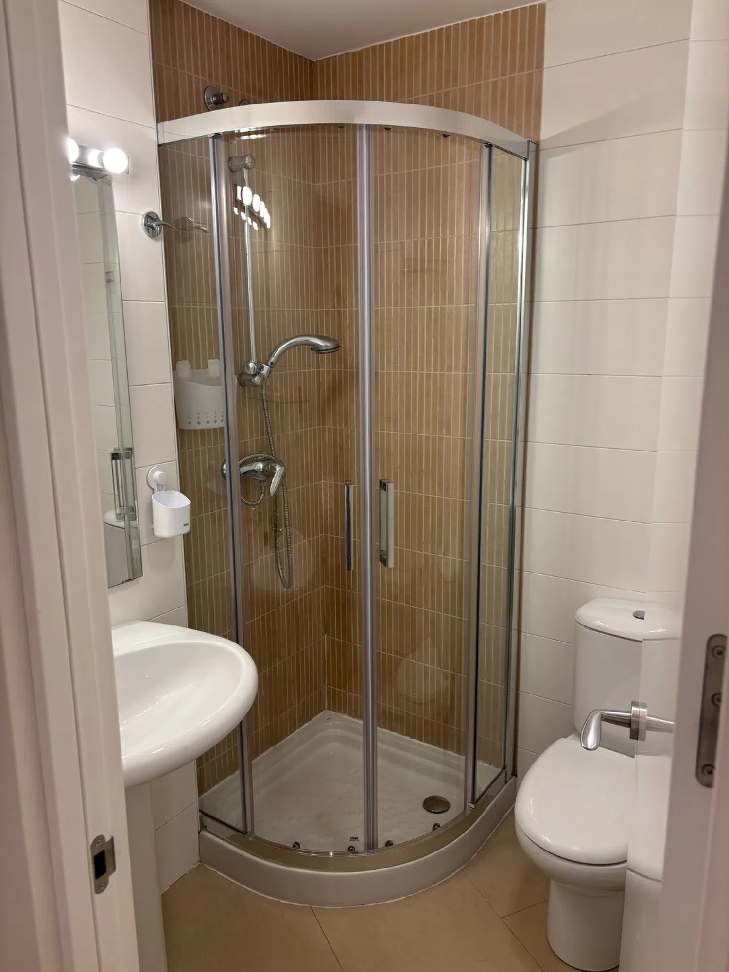 Piso en Barrio Castellana - Foto 2