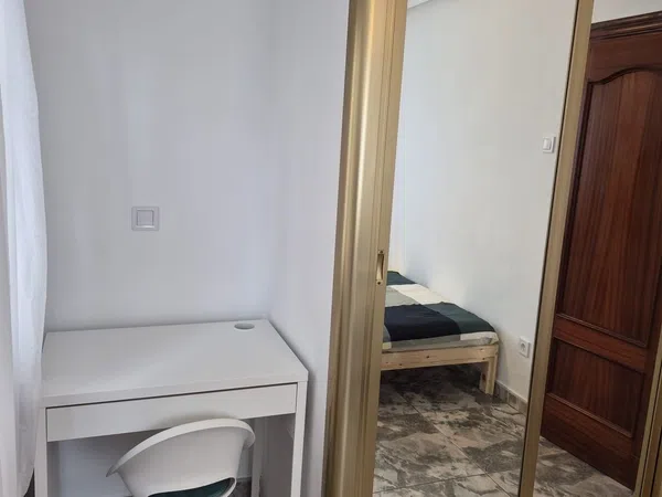 Piso en calle Río Sella, 33 - Foto 2