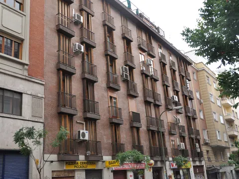 Piso en calle de Fernández de los Ríos, 85