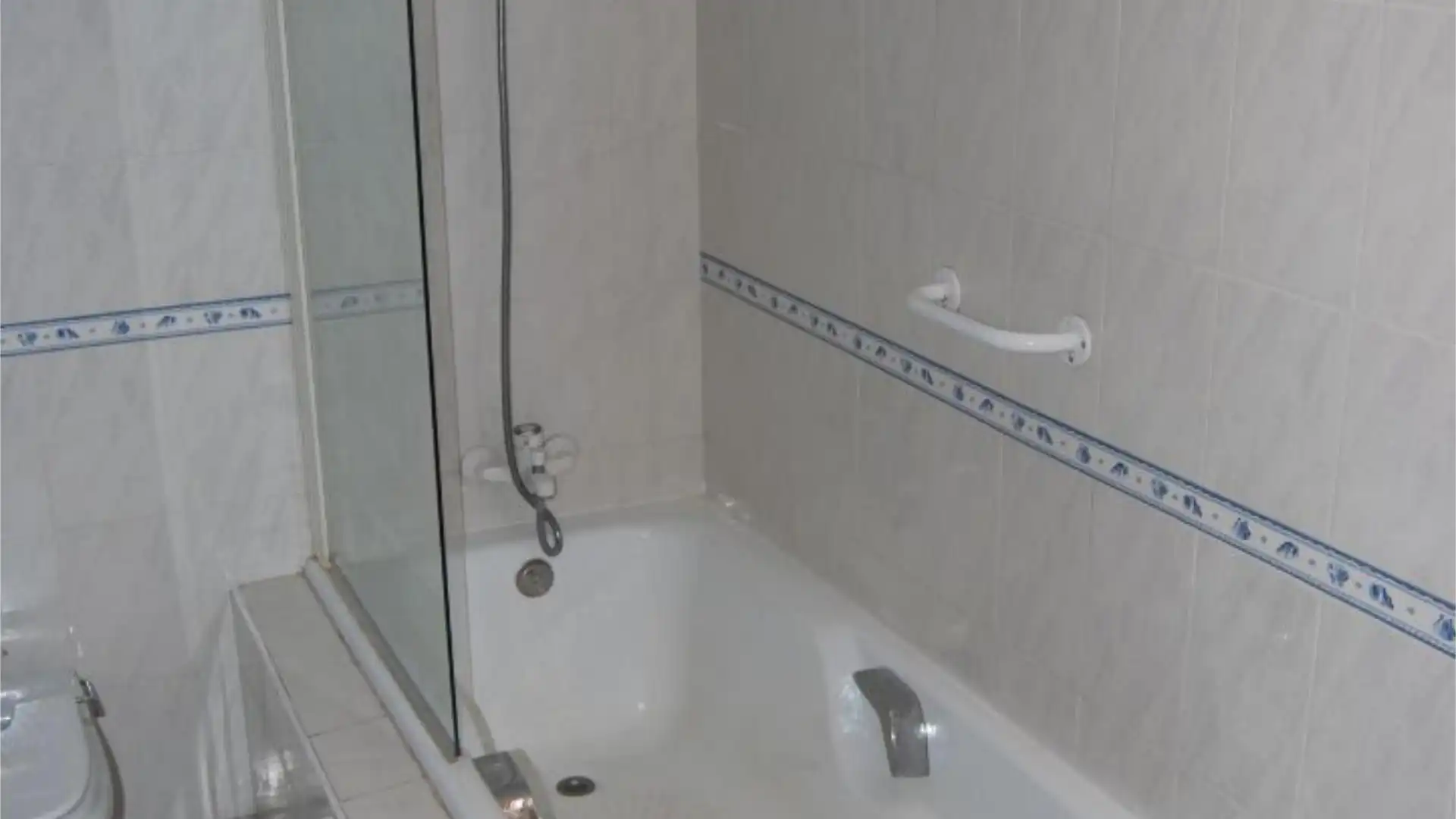 Piso en  Calle de la Huerta Chica 7 - Foto 16