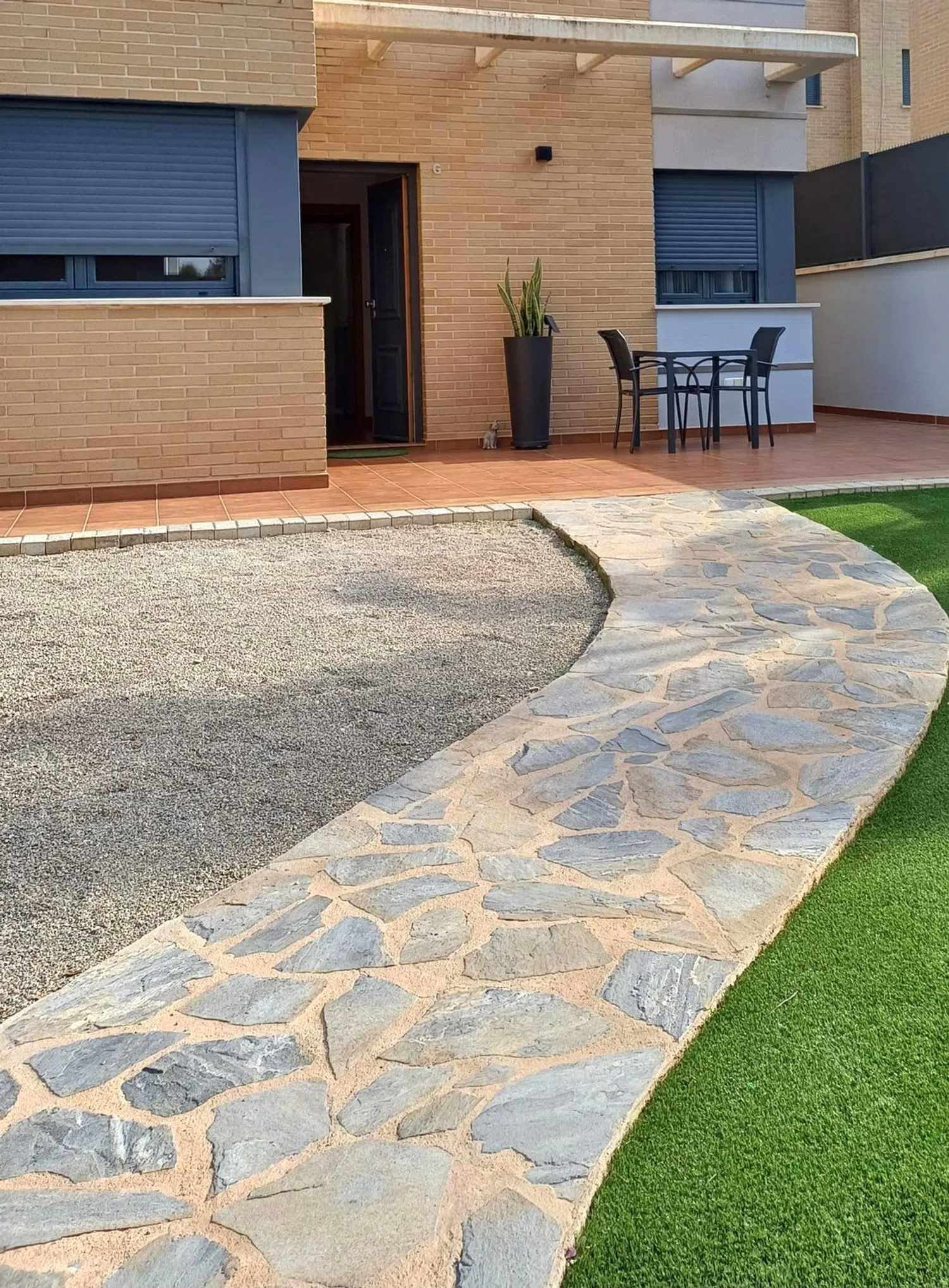 Chalet pareado en calle Fernando Sanchéz Agüera, 3 - Foto 1