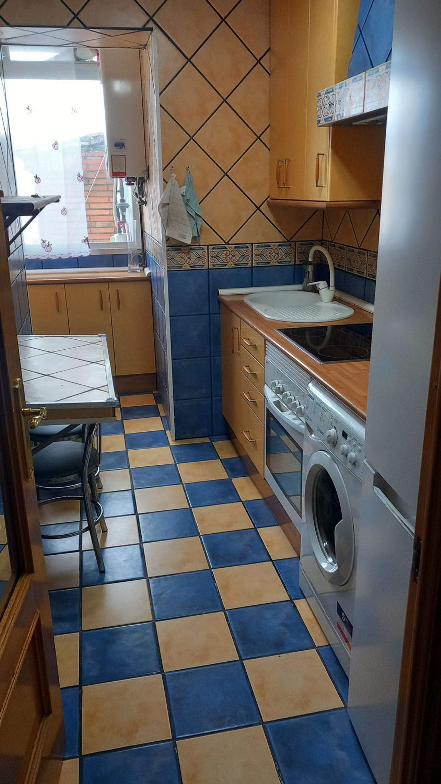 Piso en Juan de la Cierva - Foto 10
