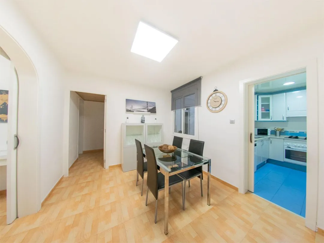 Piso en  Carrer d'Iscle Soler 24 - Foto 3