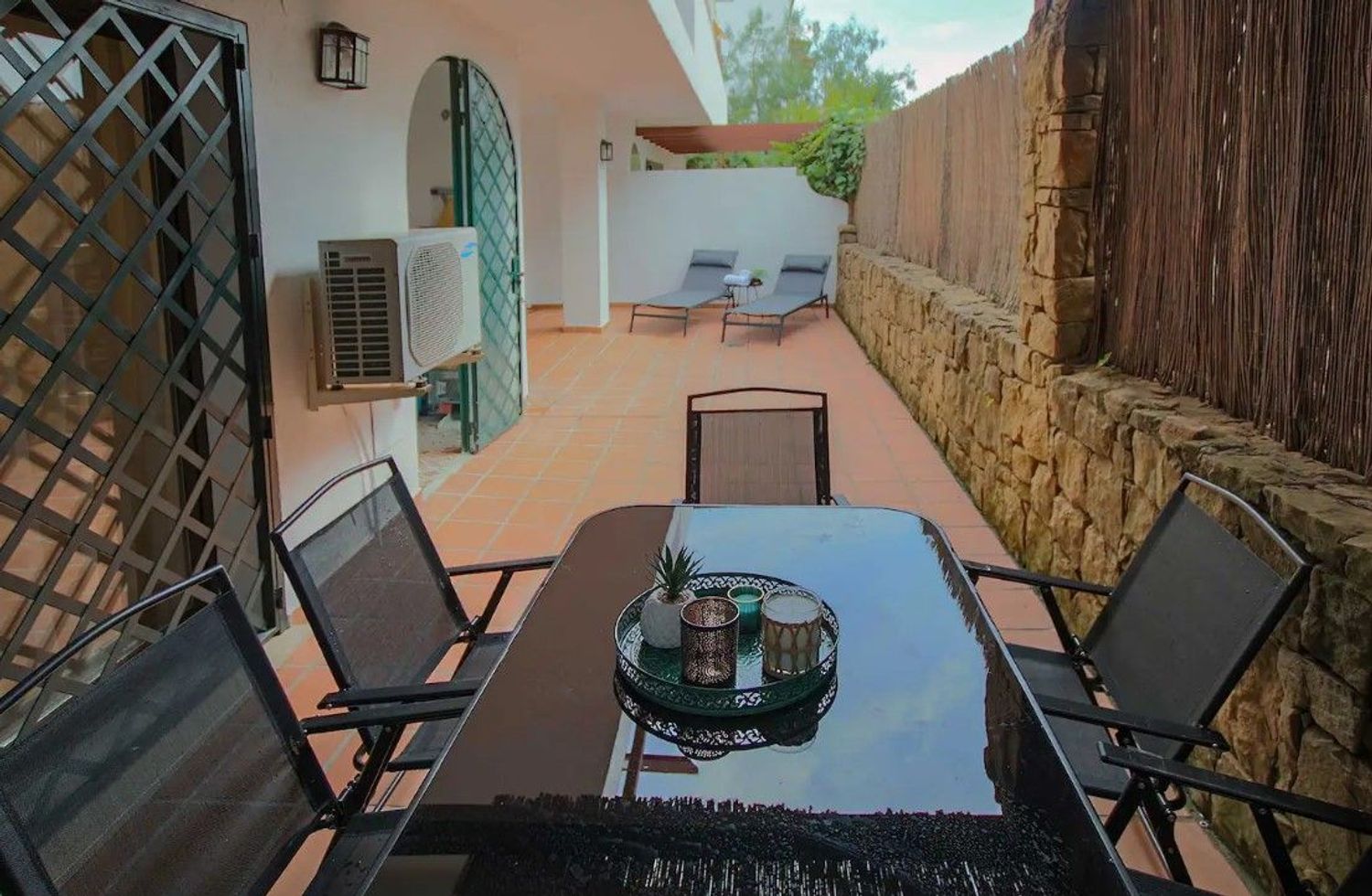 Piso en calle Sierra Cazorla, 82 c - Foto 1