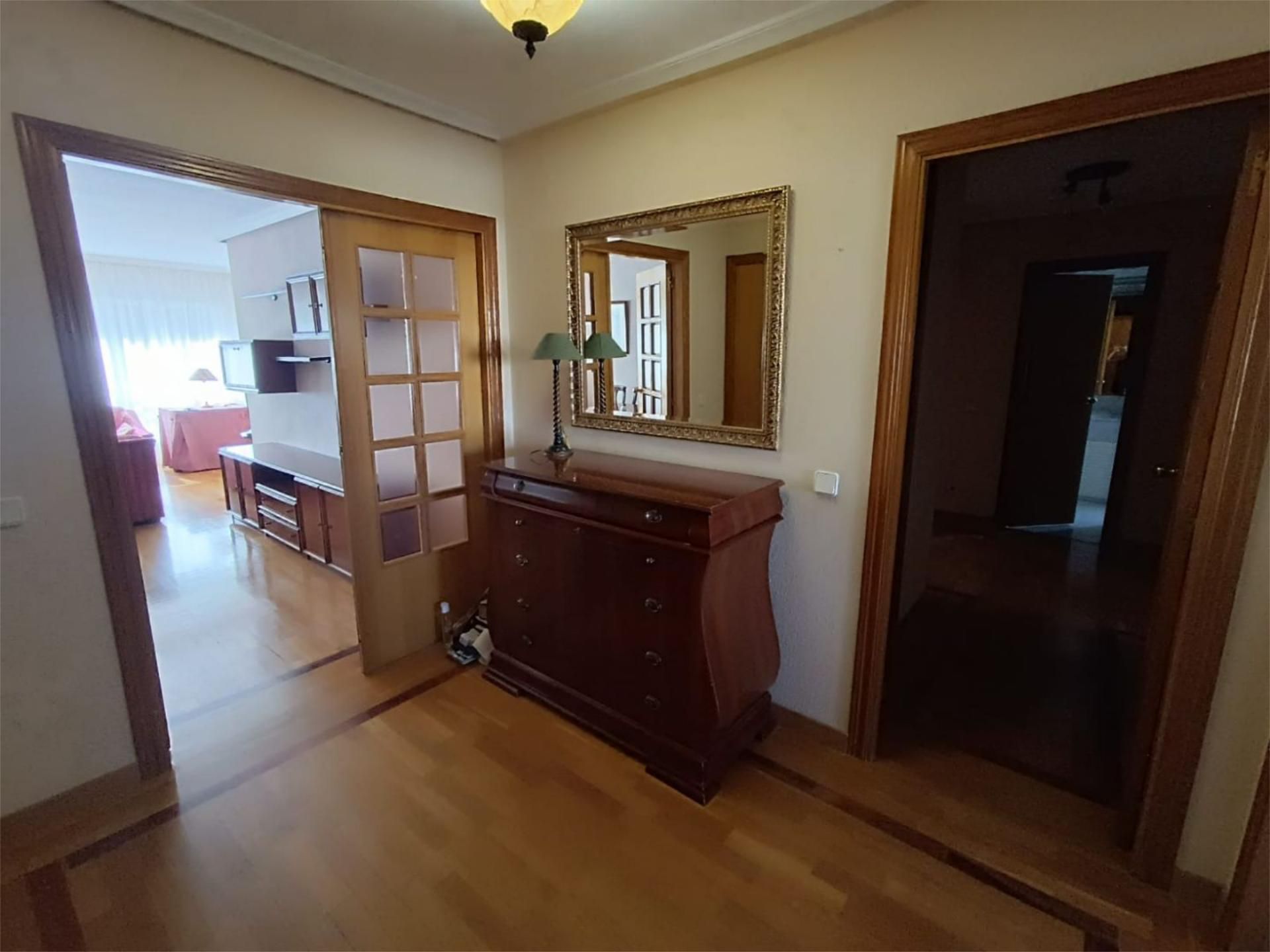 Piso en  Calle Victoria Kent Siano 32 - Foto 5