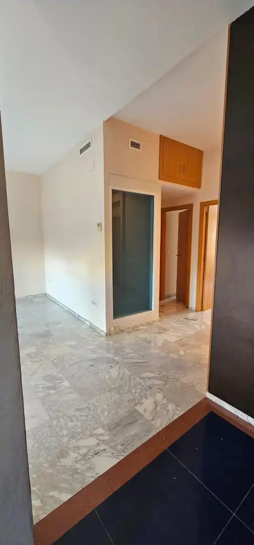 Piso en  Avenida del Puerto - Foto 17