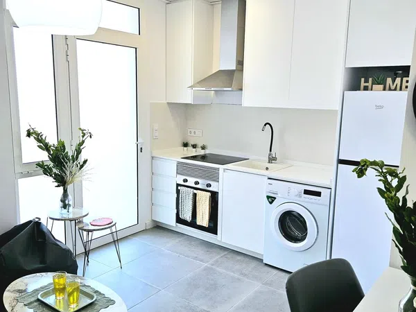 Estudio en Calle Mar Egeu, 4 - Foto 1