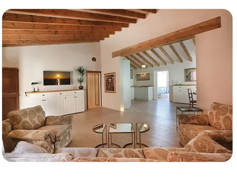 Estudio en calle de Cabrera, 36